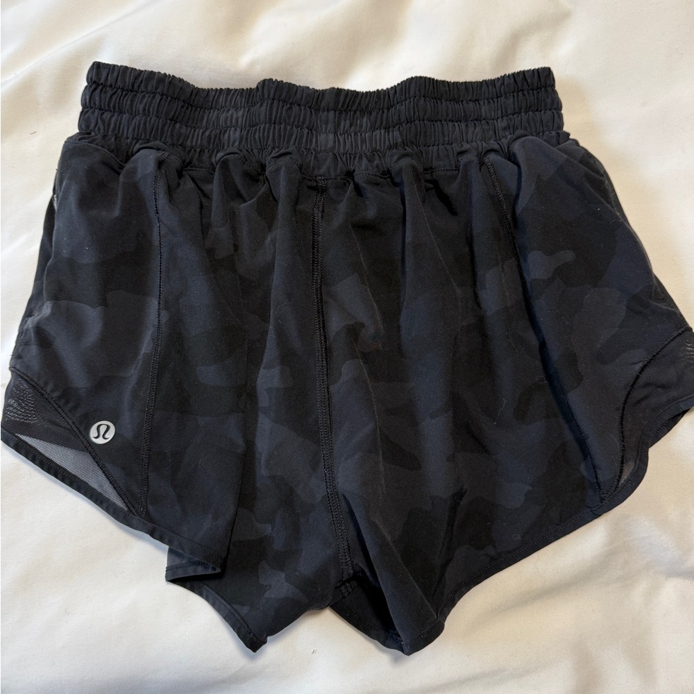 Lululemon Hotty hot high rise 2.5